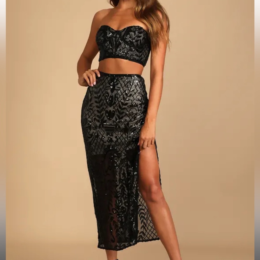 Gorgeous two piece sequin set